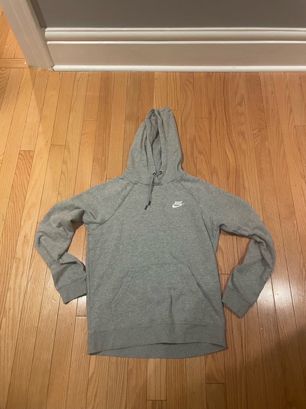 Nike Men's Gray Pullover Hoodie